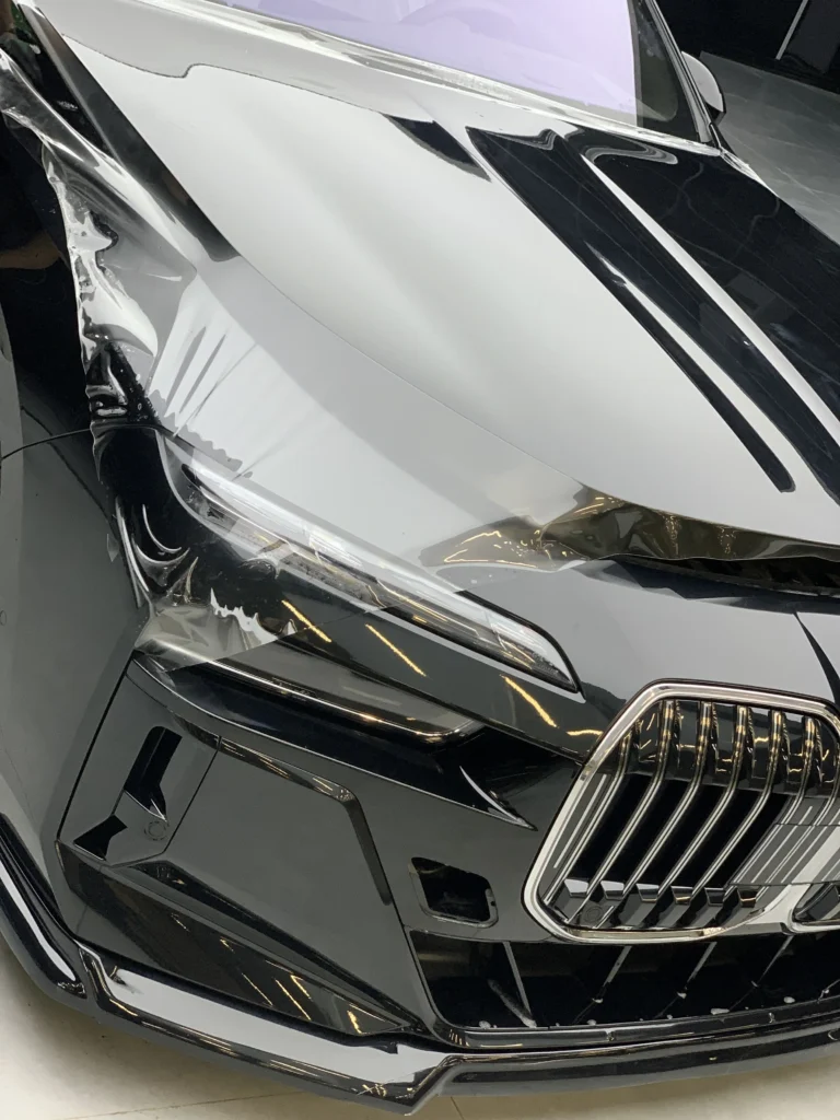 اجرای بادی فنس شفاف هگزیس فرانسه روی BMW 750 | هزینه بادی فنس BMW در تیون آنلاین